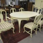 677 6261 DINING ROOM SET